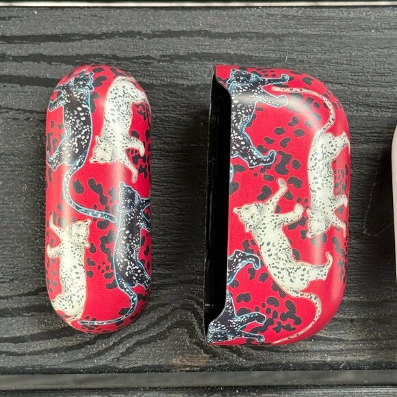 Airpod Pro Case Protective Case Shockproof, Scratch Resistant Samba Red Leopard - Picture 4 of 6